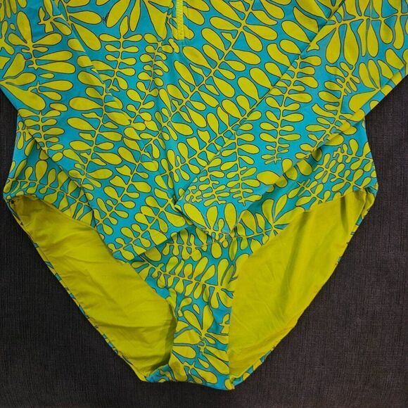 Trina Turk Women Trellis Zip Front Long Sleeve Paddle Swimsuit Rashguard Size L - Picture 5 of 15
